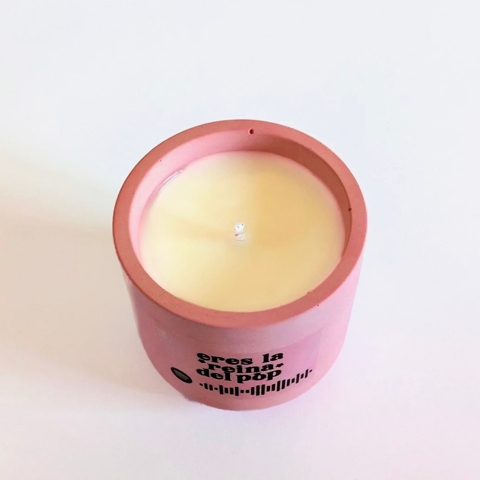 Vela musical de fresas con nata