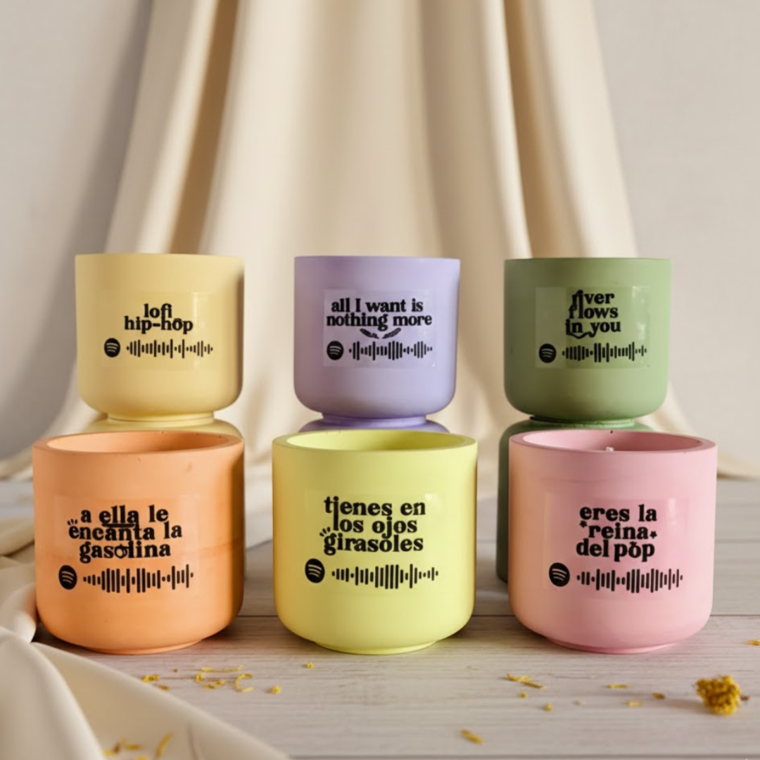 Vela musical de canela y naranja